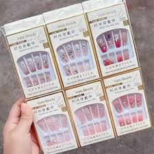 Press on Nails